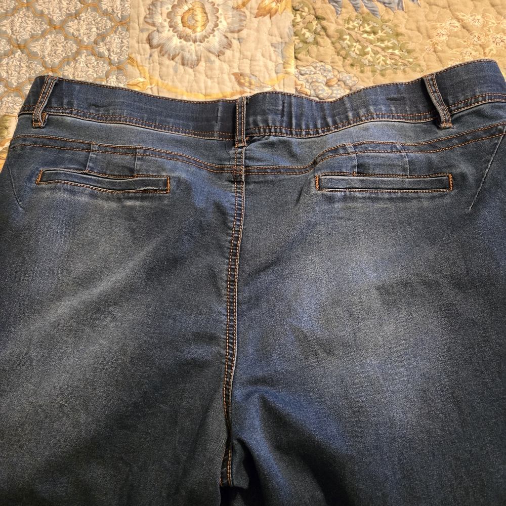 Catos Denim Jeans - Picture 3 of 3